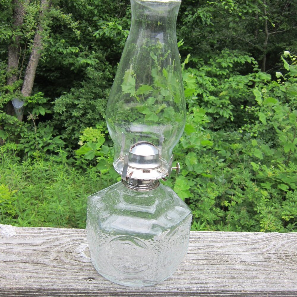 Vintage Oil Lamp Horse & Buggy Carriage Clear Glass with Hurricane Chimney 1960s